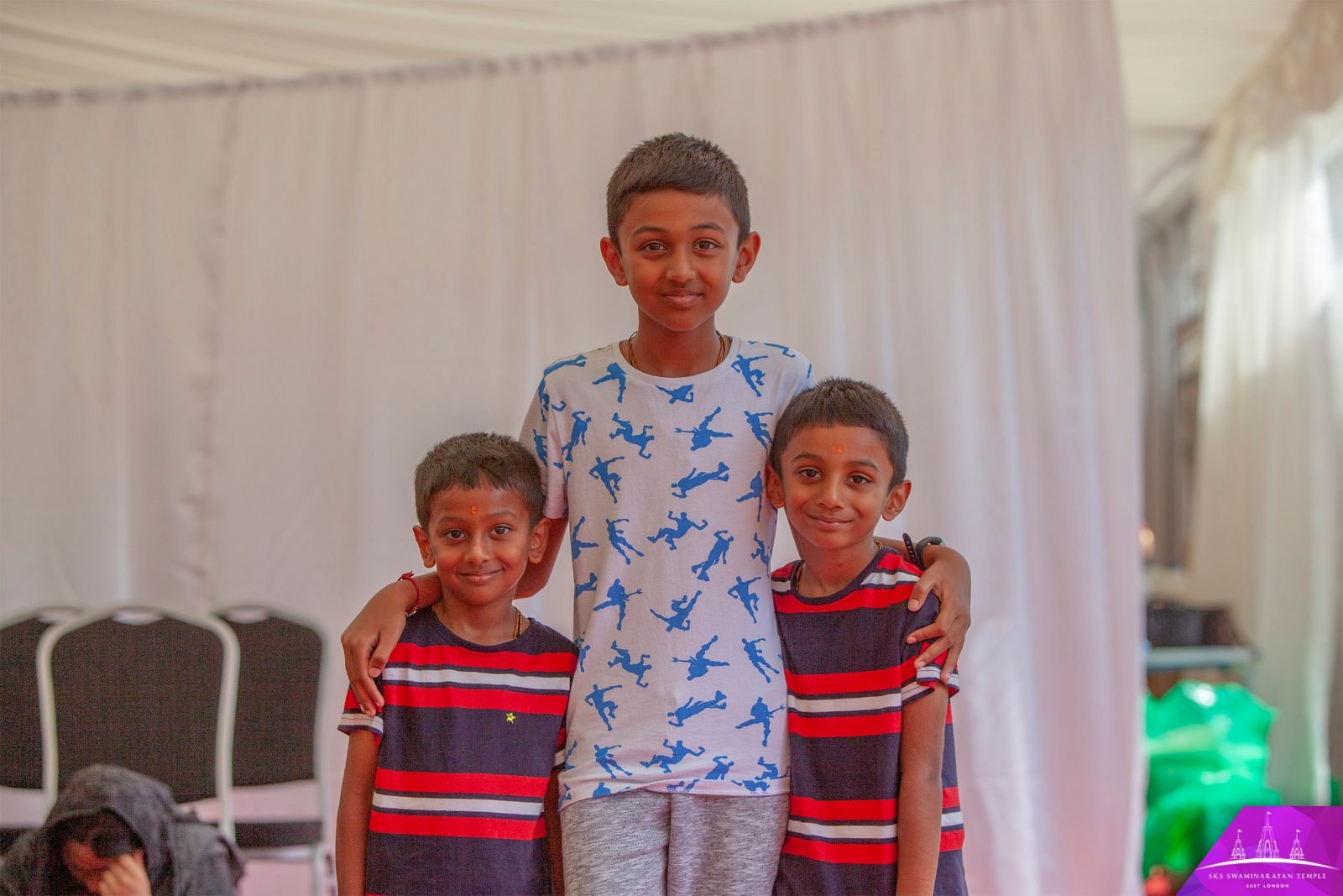 ©1987-2017 SKS Swaminarayan Temple East London